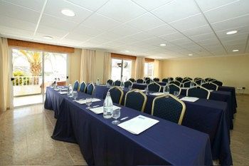 Apartament Riviera *